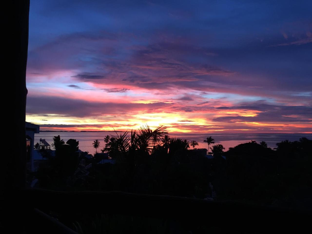 Coucher De Soleil アンバトロアカ エクステリア 写真
